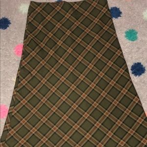 *ON HOLD, PLEASE DO NOT BUY* UNIF molly skirt!